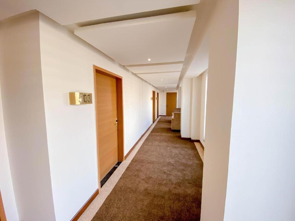 Esquire Hotels & Apartments Rawalpindi Extérieur photo