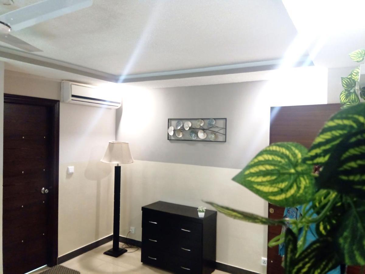 Esquire Hotels & Apartments Rawalpindi Extérieur photo